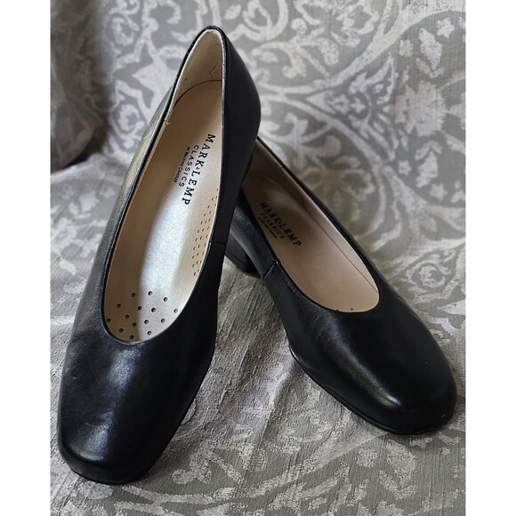 Mark Lemp Classics by Walking Cradles Callie Flat Pumps Shoes Sz 6M - Picture 1 of 5